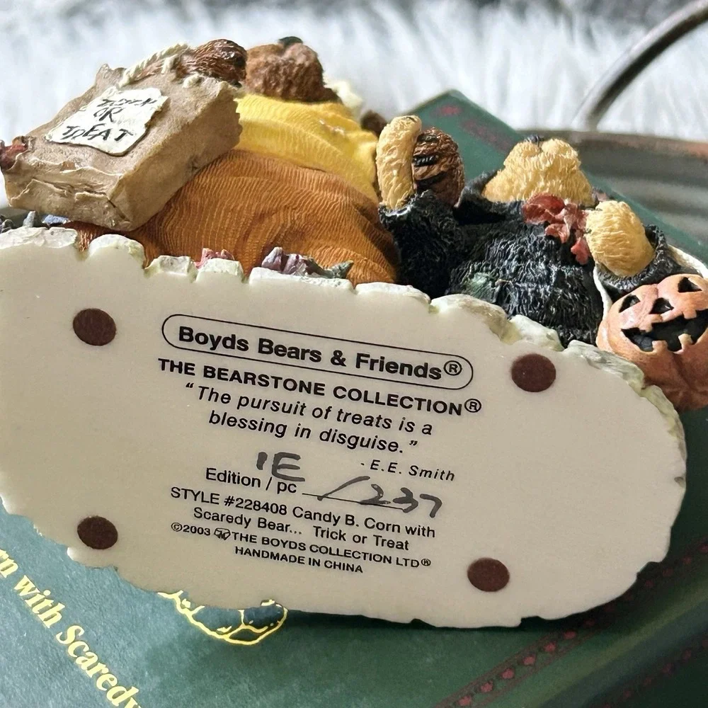 Boyds Bears Vintage Candy B. Corn w/ Scaredy Bear Trick or Treat Halloween Decor